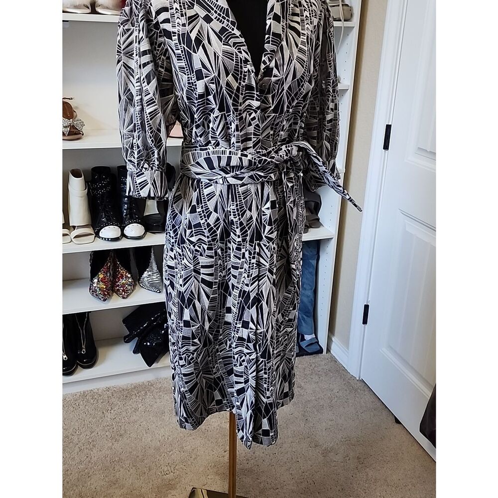 Kimora Lee Simmons Black & White Geometric Dress - Picture 3 of 7
